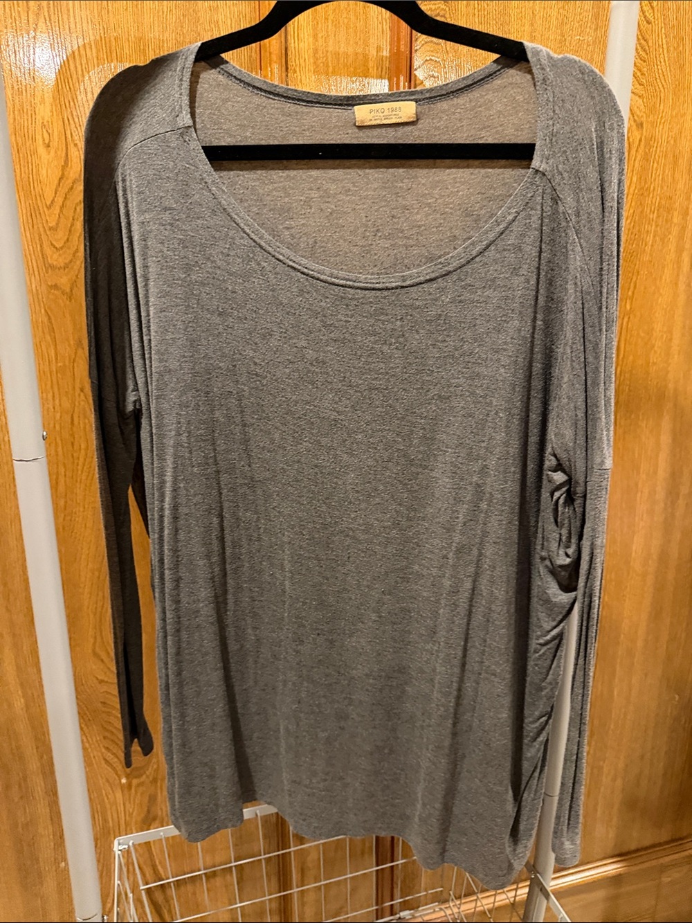 Piko 1988 Gray Scoop Neck Long Sleeve Top